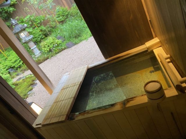 翠嵐ラグジュアリーコレクションホテル京都　プラチナ特典　玉兎ガーデンスイート　客室内露天風呂　温泉